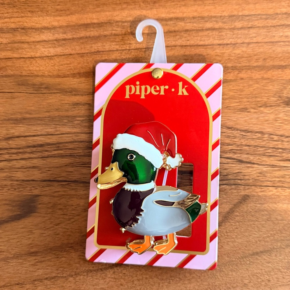 Piper K Santa Duck Claw Hair Clip | Brand New